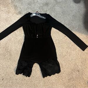 Peria Lace Romper. Size XL